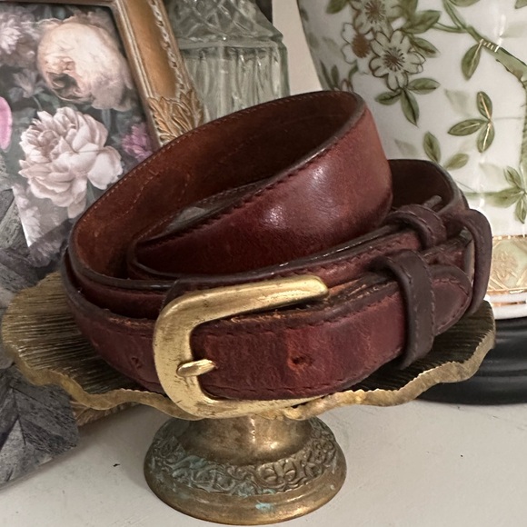 Eddie Bauer Vintage Rich Brown Leather Belt with Brass Buckle - Picture 1 of 15